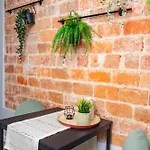 Potockiej 39 - Lazarz