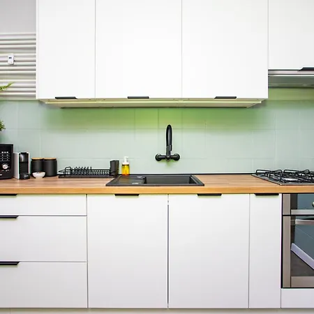 Potockiej 39 - Lazarz